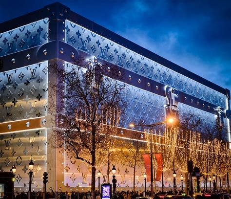 louis vuitton champs elysees news